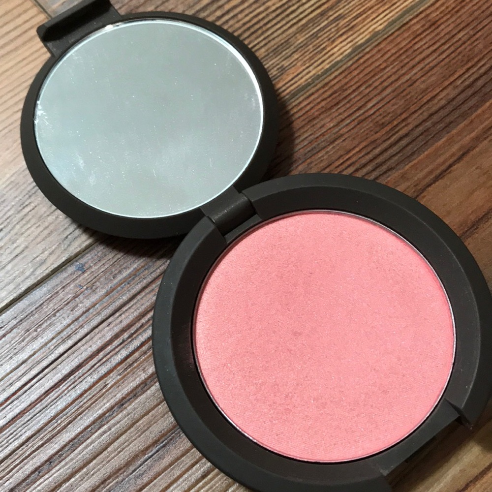 Becca highlighter
